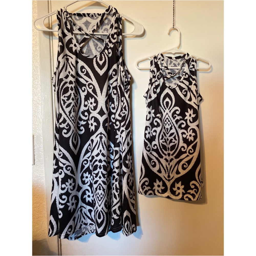 Black and white dress